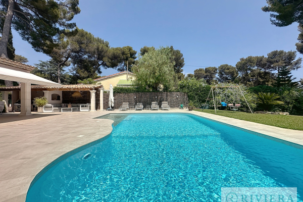 Luxury House for sale in Le Cannet, 1 299 999 €