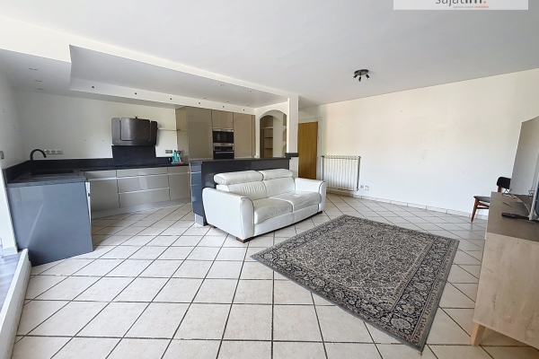 Appartement de luxe à vendre à La Seyne-sur-Mer, 273 000 €, Photo 1