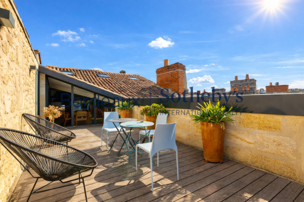 Luxury Apartment for sale in Bordeaux, 1 150 000 €, Photo 2