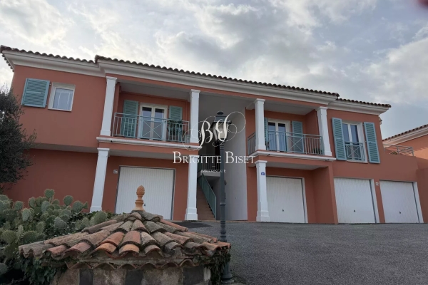 Luxury Apartment for sale in Sainte-Maxime, 265 000 €, Photo 1