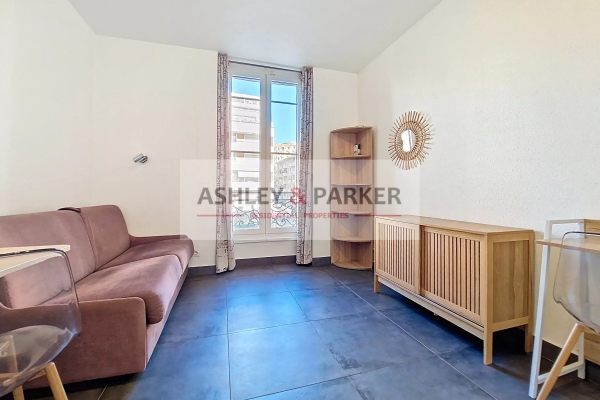 Luxury Apartment for sale in Nice, 150 000 €, Photo 1