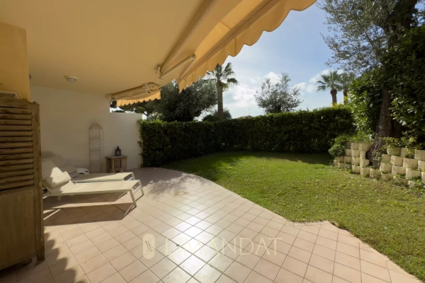 Appartement de luxe à vendre à Roquebrune-Cap-Martin, 799 000 €, Photo 1