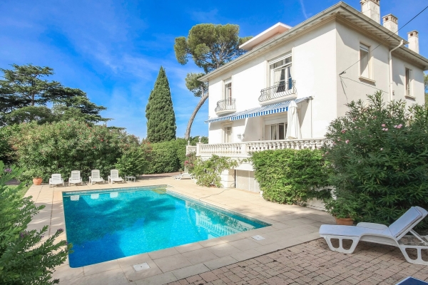 Luxury House for sale in Saint-Raphaël, 2 050 000 €, Photo 2