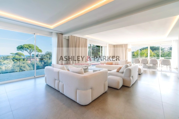 Maison de luxe à vendre à Antibes, 4 800 000 €, Photo 2