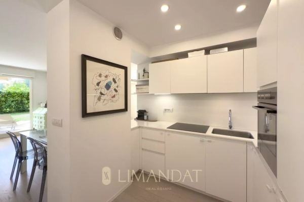 Appartement de luxe à vendre à Roquebrune-Cap-Martin, 799 000 €, Photo 2