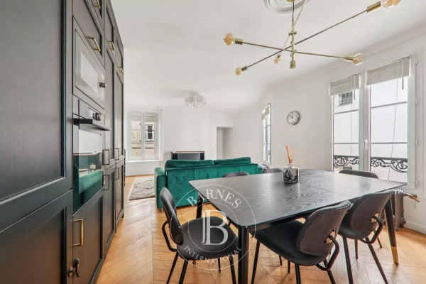 Luxury Apartment for sale in Paris 6Ème, 1 100 000 €, Photo 3