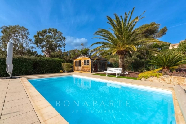 Luxury House for sale in Saint-Aygulf, 1 300 000 €, Photo 4