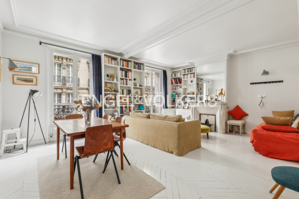 Luxury Apartment for sale in Paris 4Ème, 950 000 €, Photo 1