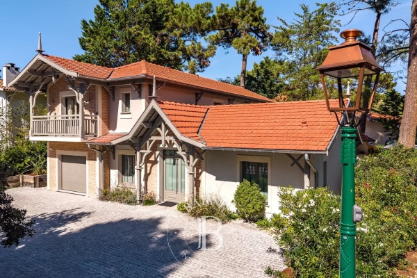 Maison de luxe à vendre à Arcachon, 2 790 000 €, Photo 1