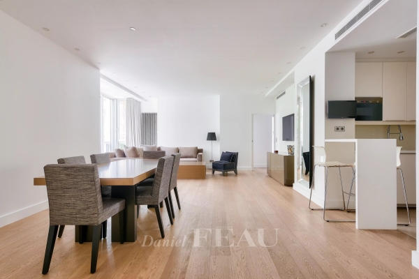 Appartement de luxe à louer à Paris 8ème, 6 900 €, Photo 1