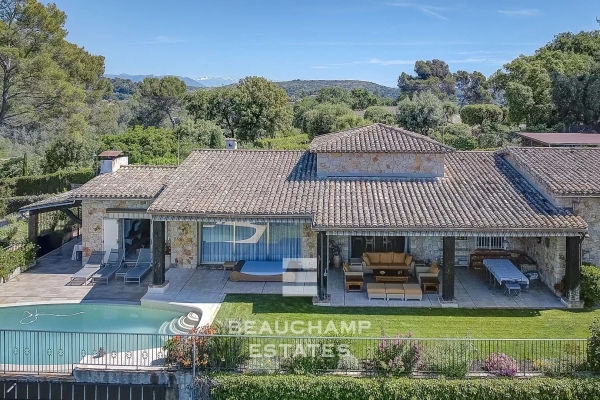 Maison de luxe à vendre à Biot, 1 685 000 €, Photo 1