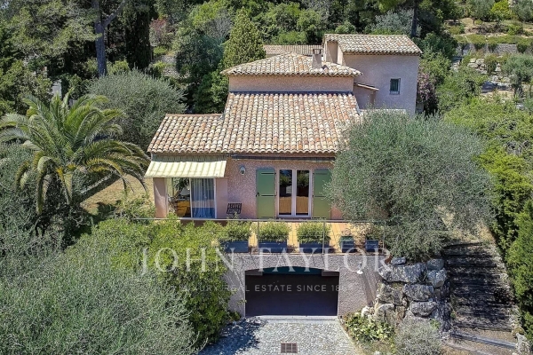 Maison de luxe à vendre à Valbonne, 1 100 000 €, Photo 1