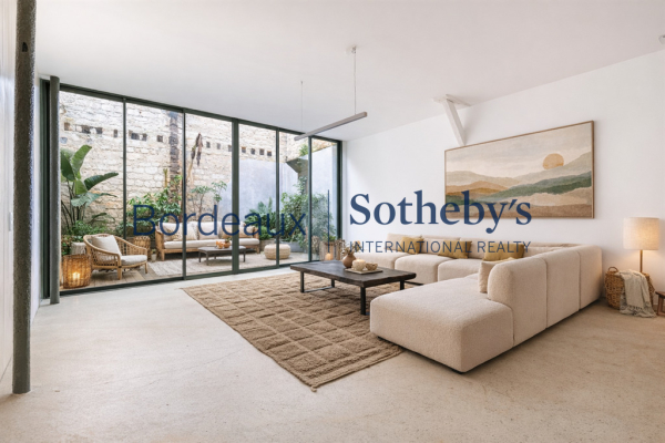 Luxury Apartment for sale in Bordeaux, 995 000 €, Photo 2