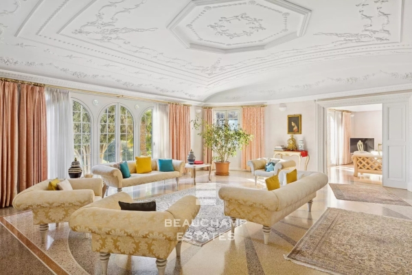 Maison de luxe à vendre à Menton, 9 900 000 €, Photo 3