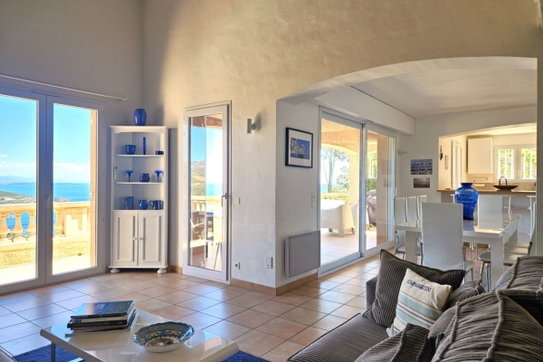 Maison de luxe à vendre à Anthéor, 1 797 000 €, Photo 4