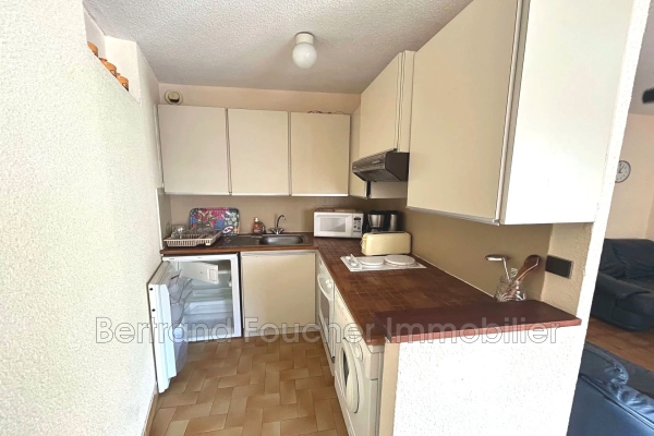 Luxury Apartment for sale in Cavalaire-sur-Mer, 330 000 €, Photo 4