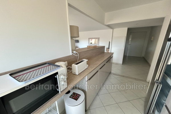 Luxury Apartment for sale in Cavalaire-sur-Mer, 514 500 €, Photo 7