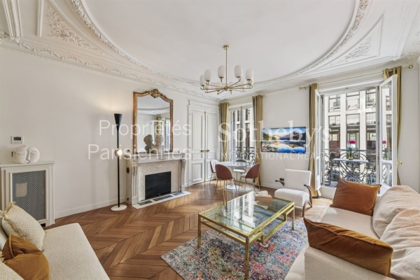 Luxury Apartment for rental in Paris 16Ème, 4 200 €, Photo 1