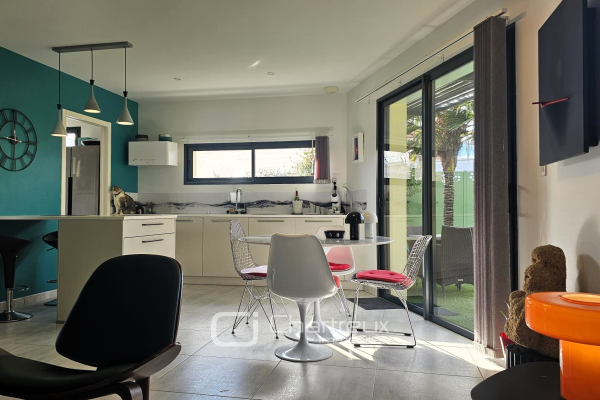 Maison de luxe à vendre à Saint-Georges-de-Didonne, 658 000 €, Photo 5