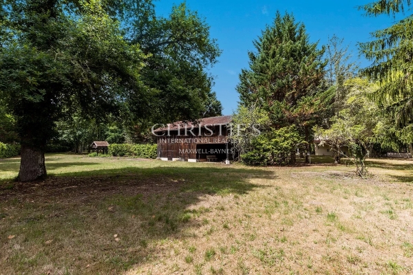 Luxury House for sale in Ychoux, 991 000 €, Photo 1