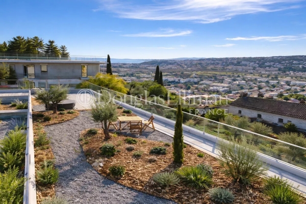 Luxury Apartment for sale in Nice, 875 000 €, Photo 1