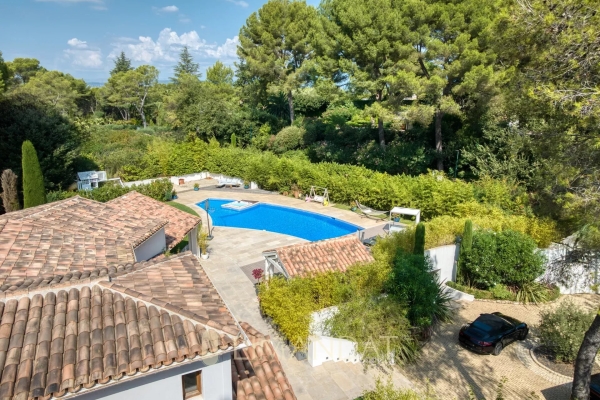 Maison de luxe à vendre à Mougins, 3 650 000 €, Photo 1