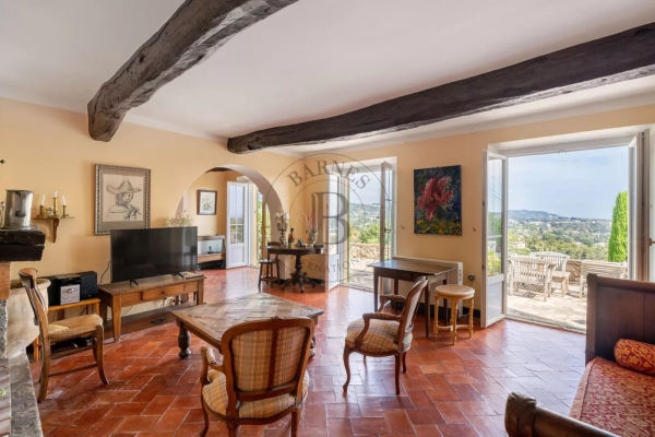 Maison de luxe à vendre à Mougins, 1 350 000 €, Photo 2