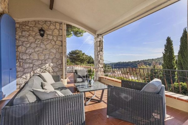 Maison de luxe à vendre à Vence, 1 890 000 €, Photo 3