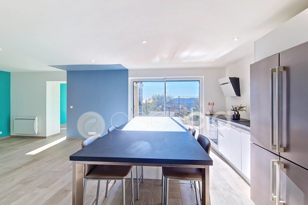 Appartement de luxe à vendre à Spéracèdes, 350 000 €, Photo 4