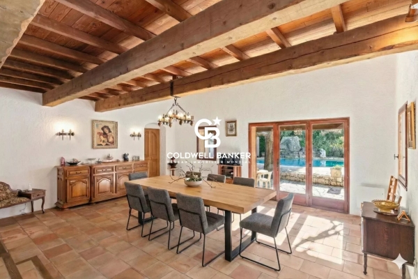 Maison de luxe à vendre à Antibes, 1 490 000 €, Photo 4