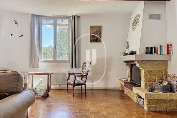 Appartement de luxe à vendre à Uzès, 220 000 €, Photo 4