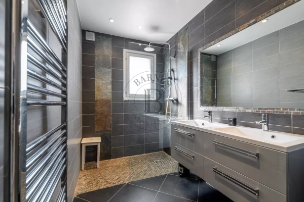 Maison de luxe à vendre à Mougins, 1 100 000 €, Photo 7