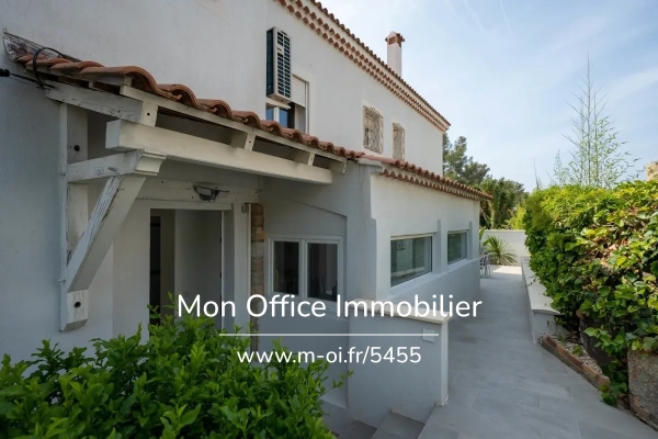 Luxury Apartment for sale in Bandol, 535 000 €, Photo 1