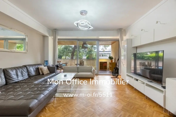 Luxury Apartment for sale in Marseille 8ème, 440 000 €, Photo 3