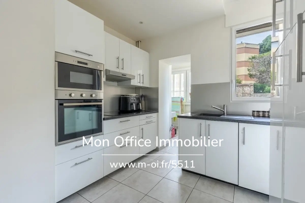 Luxury Apartment for sale in Marseille 8ème, 440 000 €, Photo 4