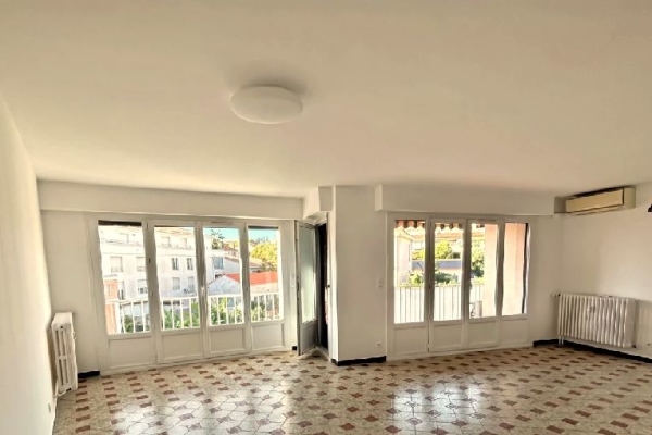 Appartement de luxe à vendre à Bandol, 430 000 €, Photo 5