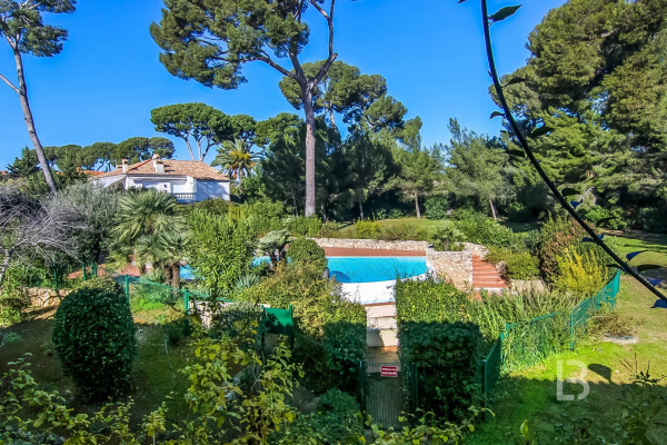 Appartement de luxe à vendre à Antibes, 795 000 €, Photo 1