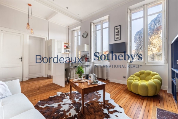 Appartement de luxe à vendre à Bordeaux, 298 000 €, Photo 1