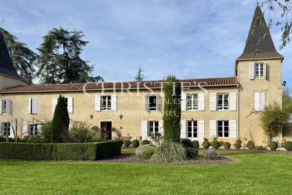 Maison de luxe à vendre à Condom, 1 495 000 €, Photo 1