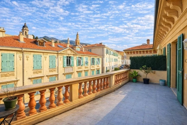 Appartement de luxe à vendre à Menton, 795 000 €, Photo 1
