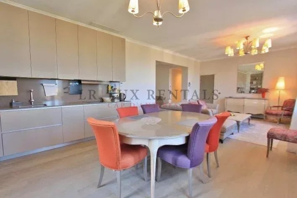 Appartement de luxe à vendre à Cap d'Antibes, 1 750 000 €, Photo 2