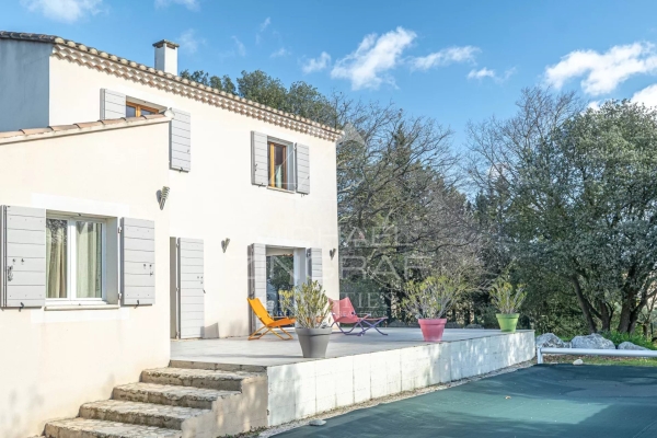 Luxury House for sale in Cabrières-d'Avignon, 850 000 €, Photo 3