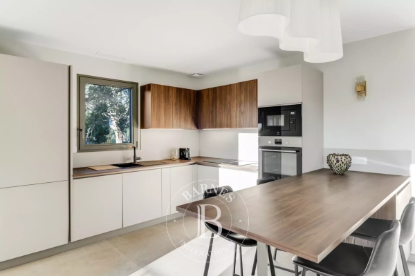 Luxury Apartment for sale in Grimaud, 995 000 €, Photo 4