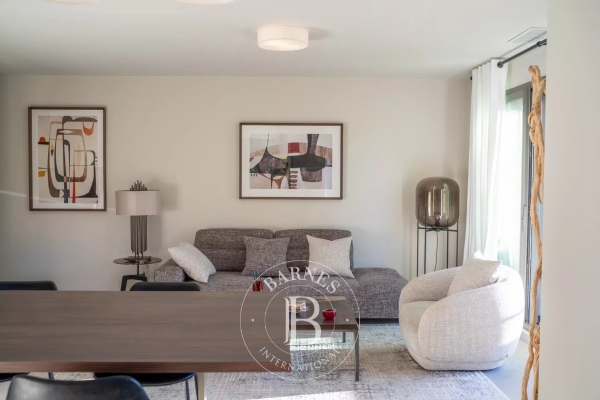 Luxury Apartment for sale in Grimaud, 1 065 000 €, Photo 5