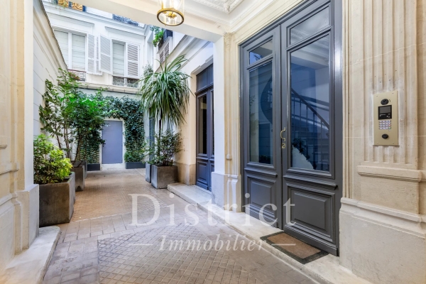 Luxury Apartment for sale in Paris 6Ème, 1 290 000 €, Photo 6