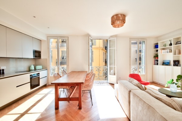 Appartement de luxe à vendre à Nice, 672 000 €, Photo 1