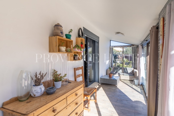 Maison de luxe à vendre à Lagnes, 425 000 €, Photo 6