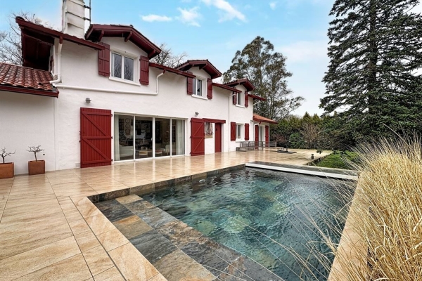 Maison de luxe à vendre à Ascain, 1 350 000 €, Photo 1