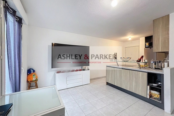 Appartement de luxe à vendre à Nice, 220 000 €, Photo 1