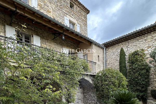 Maison de luxe à vendre à Uzès, 409 000 €, Photo 1